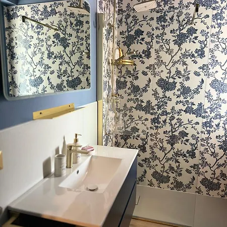 Casa Viktoria- Royal Con Bagno Privato Bed and breakfast *